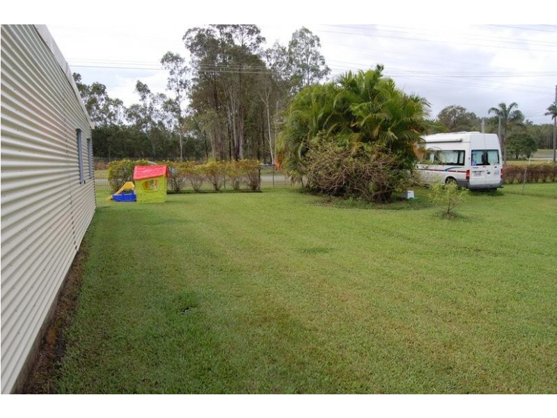 69 Hoey Street, Sarina QLD 4737