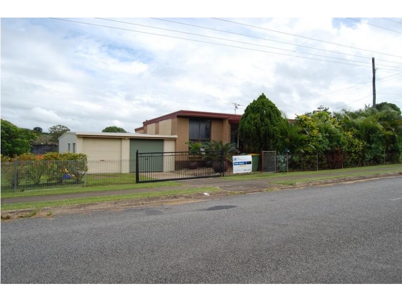 69 Hoey Street, Sarina QLD 4737