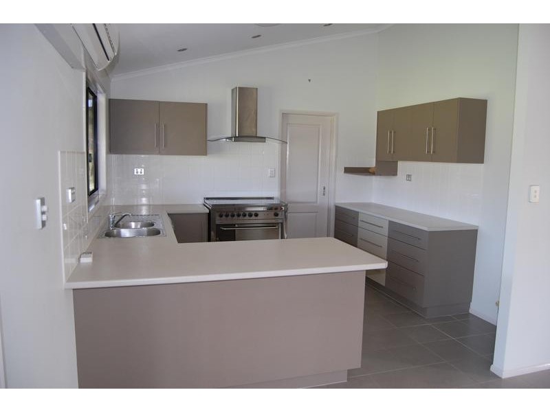 542 St Lawrence Connection Road, St Lawrence QLD 4707