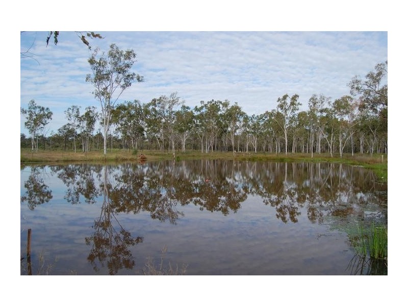 542 St Lawrence Connection Road, St Lawrence QLD 4707