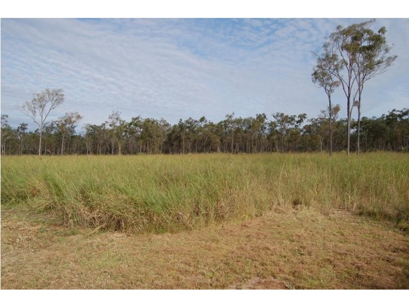542 St Lawrence Connection Road, St Lawrence QLD 4707