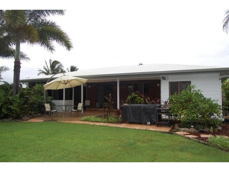 113 Rasmussen Avenue, Salonika Beach QLD 4740