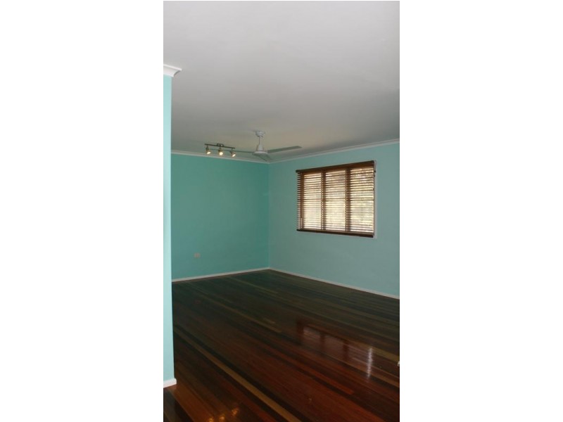 4 Charles Taylor Street, Sarina QLD 4737