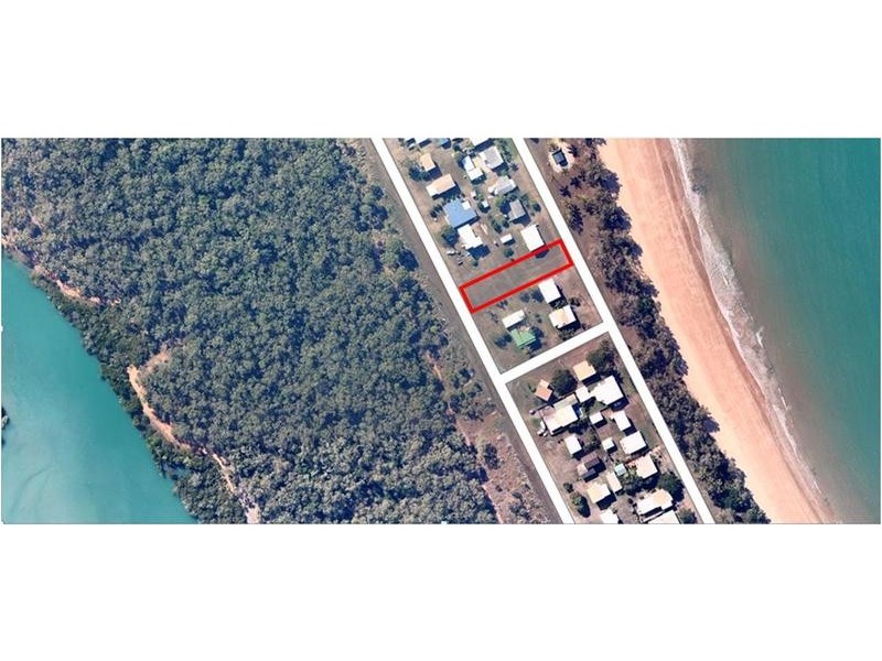 106 The Esplanade, Grasstree Beach QLD 4740