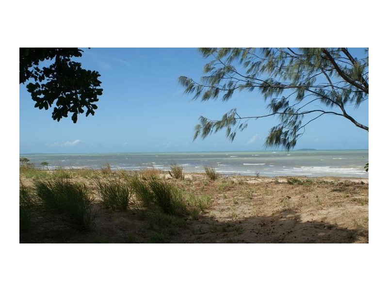 85 Colonial Drive, Clairview QLD 4741