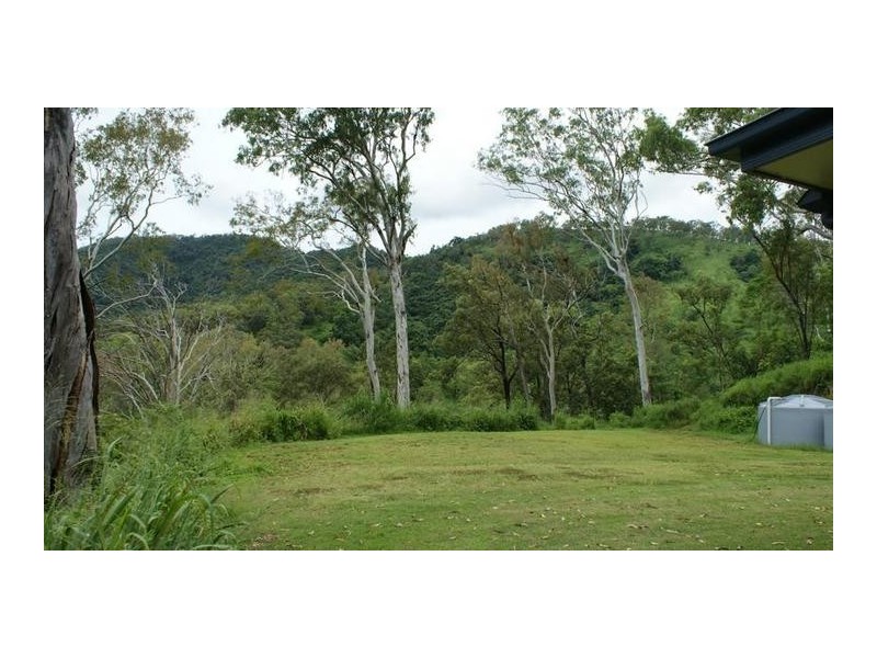 01280 Marlborough Road, Sarina QLD 4737