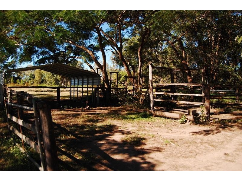 15 Johnsons Road, Koumala QLD 4738