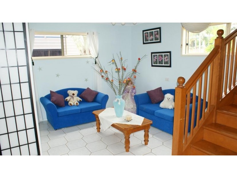18 Morris Street, Campwin Beach QLD 4737