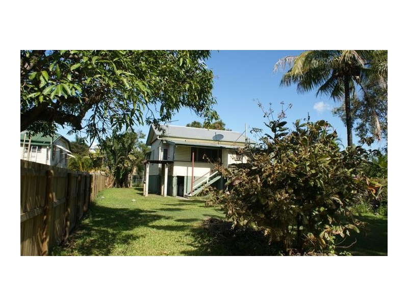 6 Breen Street, Sarina QLD 4737
