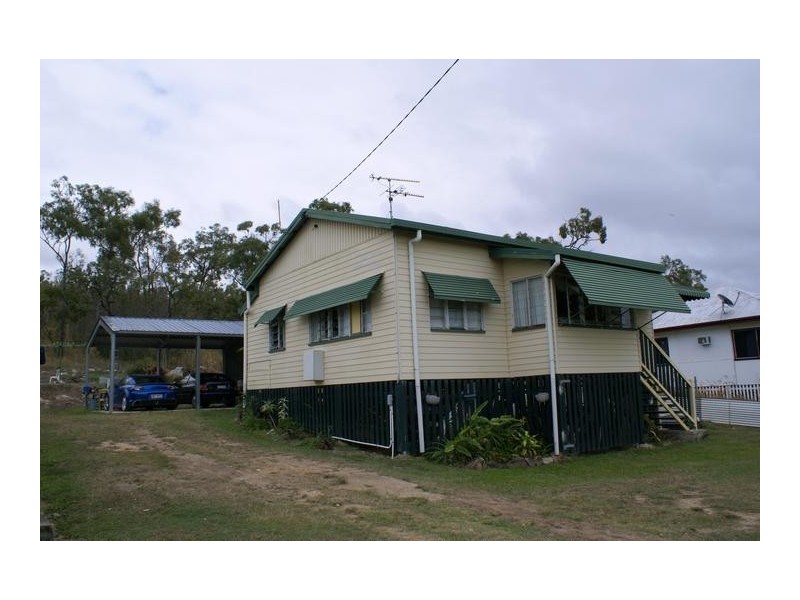 16 Old Bruce Highway, Carmila QLD 4739