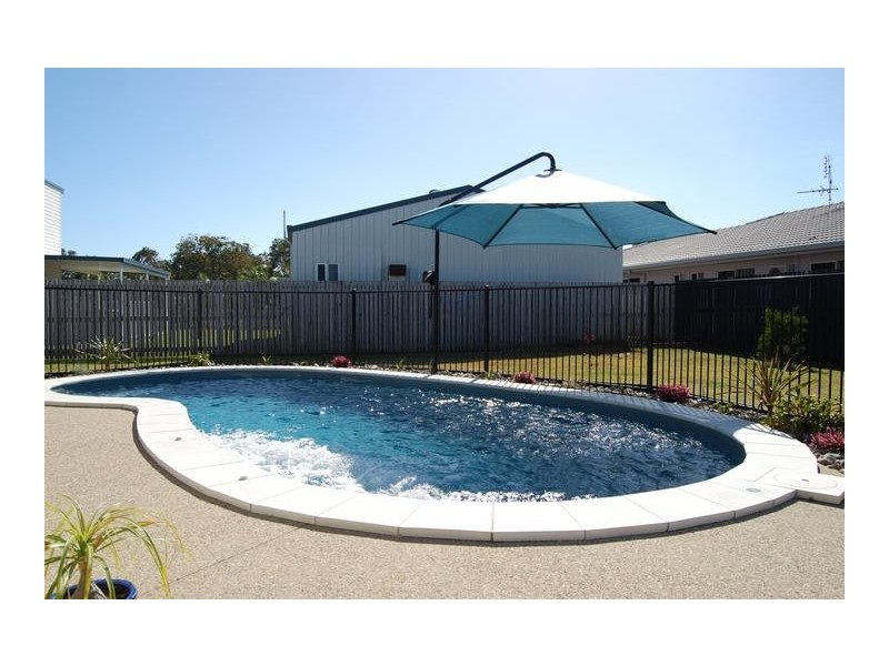 24 Swan Street, Armstrong Beach QLD 4737