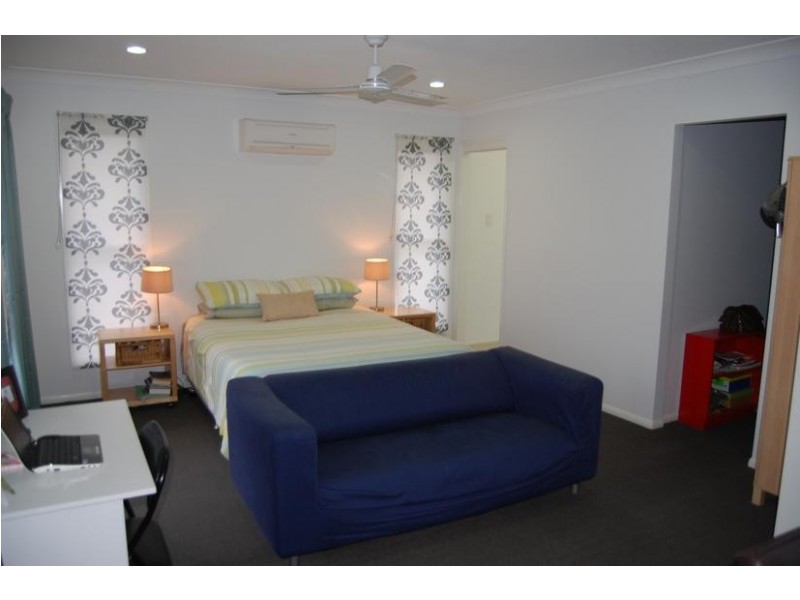 24 Swan Street, Armstrong Beach QLD 4737