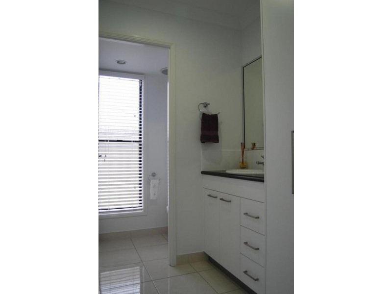 24 Swan Street, Armstrong Beach QLD 4737