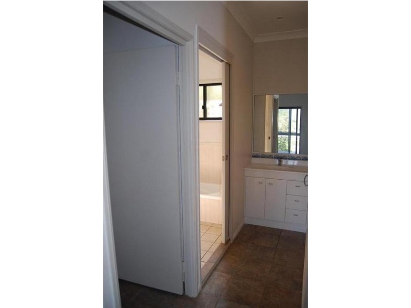 8 Garnham Court, Ilbilbie QLD 4738