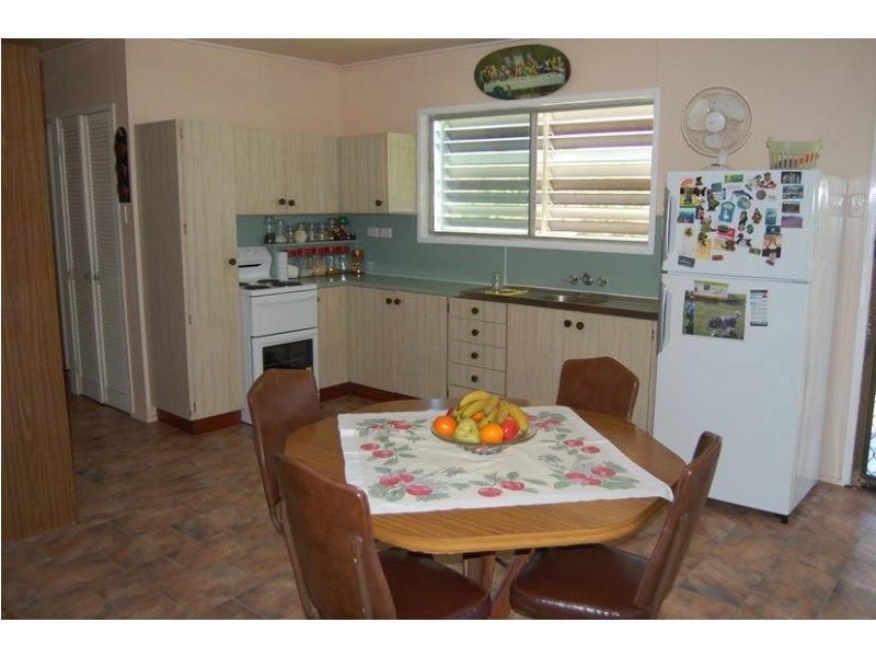 30 Hellwege Street, Hay Point QLD 4740