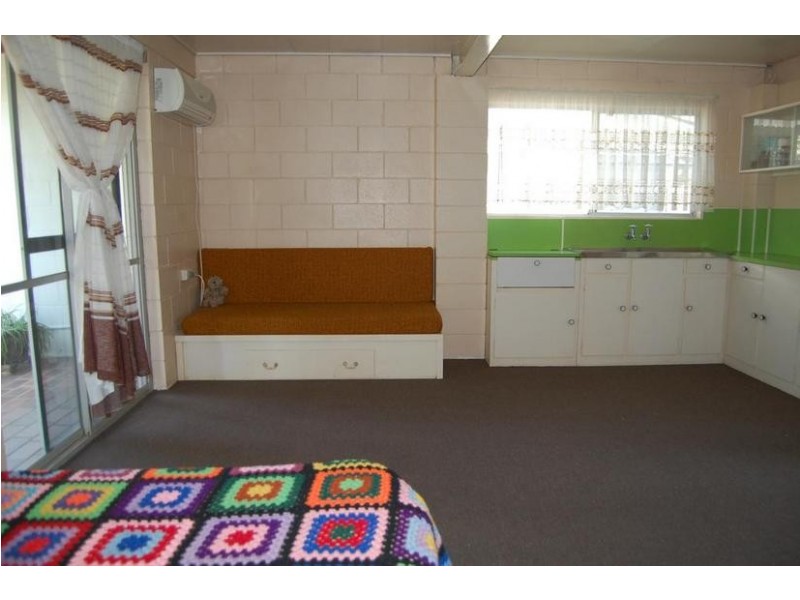 30 Hellwege Street, Hay Point QLD 4740