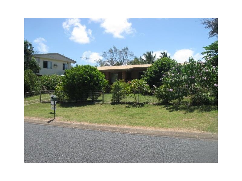 49 Pacific Drive, Salonika Beach QLD 4740