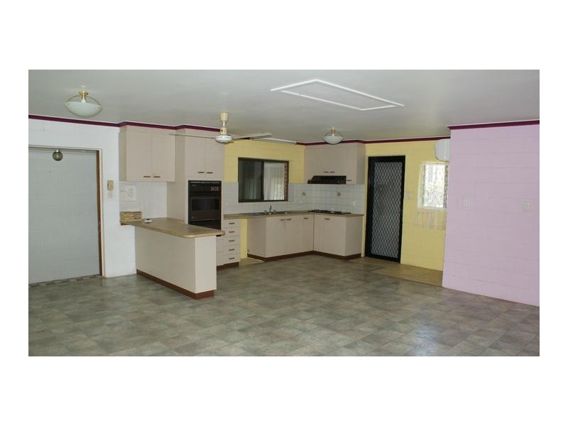 5 Hillside Drive, Grasstree Beach QLD 4740