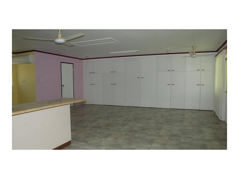 5 Hillside Drive, Grasstree Beach QLD 4740