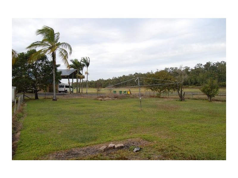 35 Brewers Road, Sarina QLD 4737