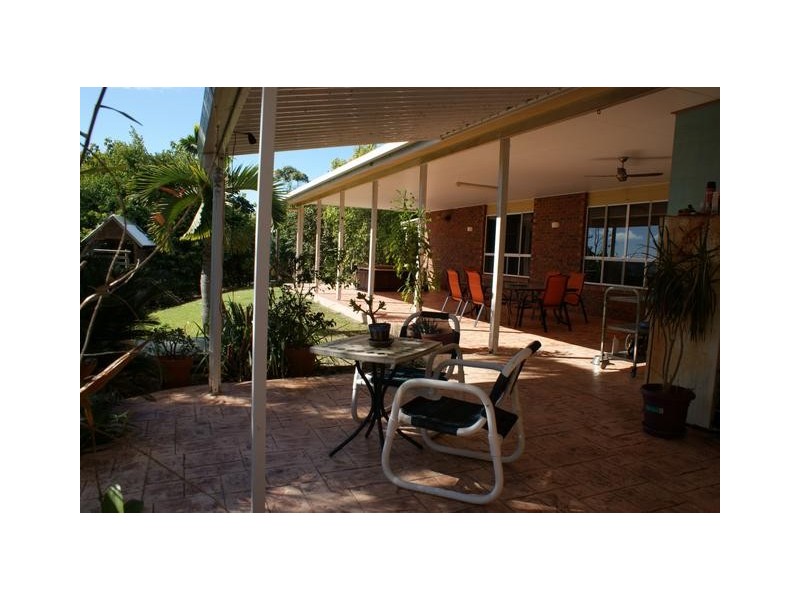 13 Grieshaber Drive, Sarina QLD 4737