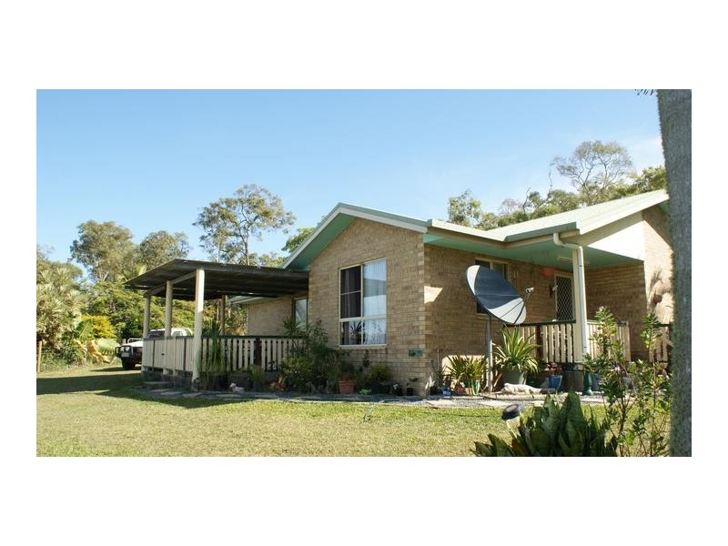 215 Cliftonville Road, Sarina QLD 4737