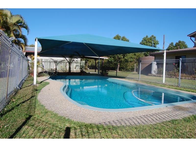 147 Range Road, Sarina QLD 4737
