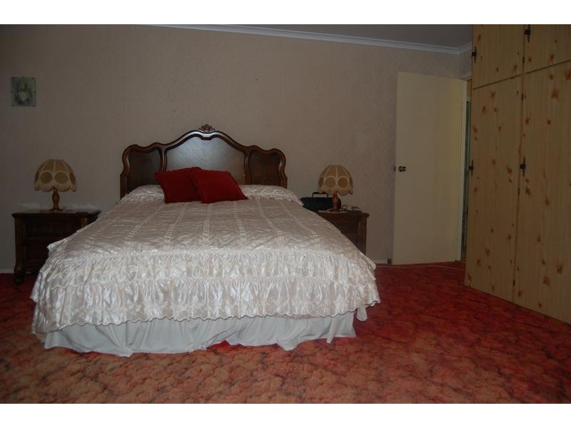 147 Range Road, Sarina QLD 4737