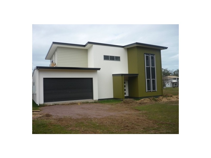 105 Zelma Street, Grasstree Beach QLD 4740