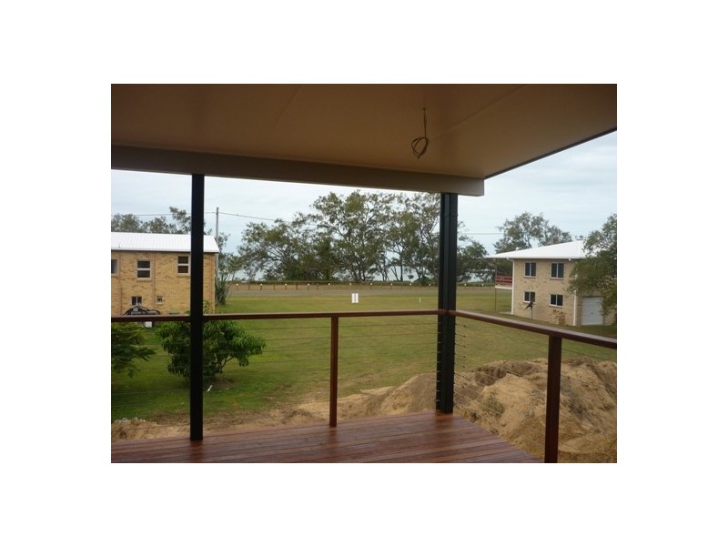105 Zelma Street, Grasstree Beach QLD 4740