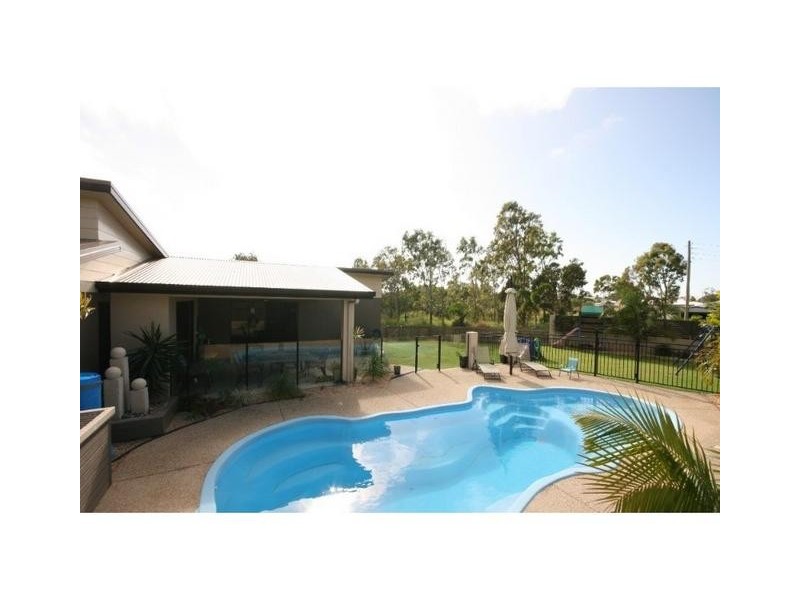 14 Brooksfield Drive, Sarina QLD 4737
