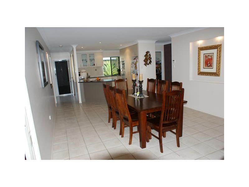 14 Brooksfield Drive, Mackay QLD 4740