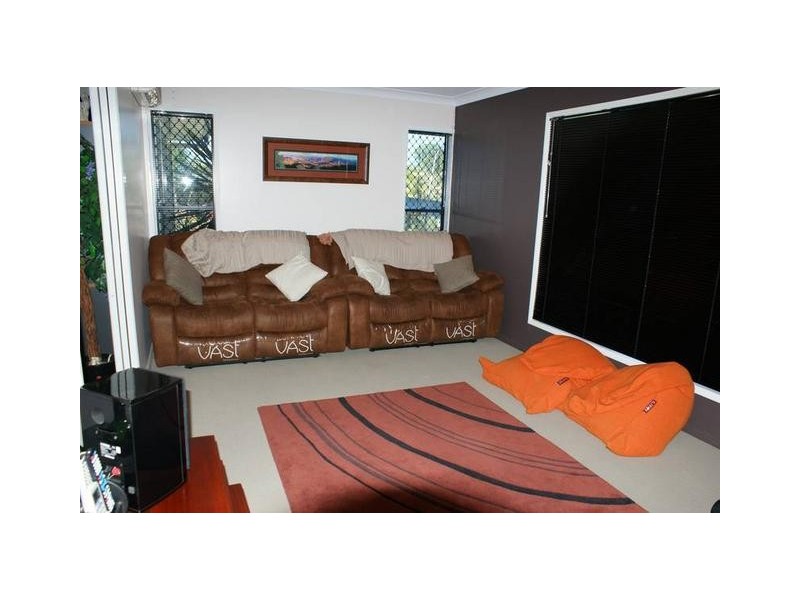 14 Brooksfield Drive, Mackay QLD 4740