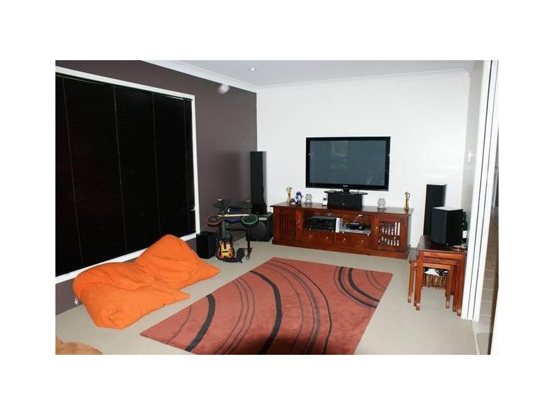 14 Brooksfield Drive, Mackay QLD 4740