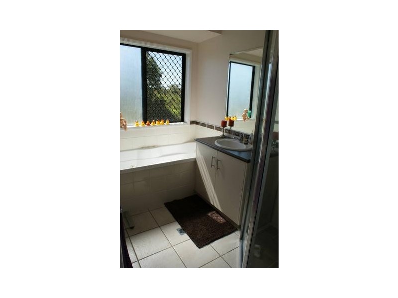 14 Brooksfield Drive, Mackay QLD 4740