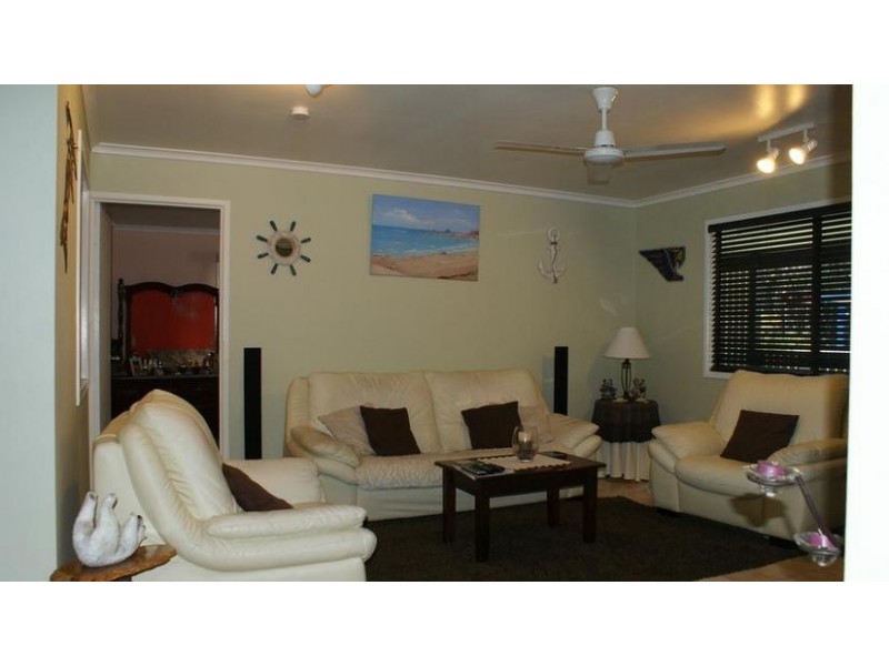 5 Deguara Avenue, Armstrong Beach QLD 4737