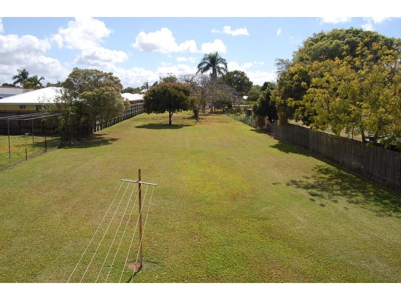 11 Brewers Road, Sarina QLD 4737