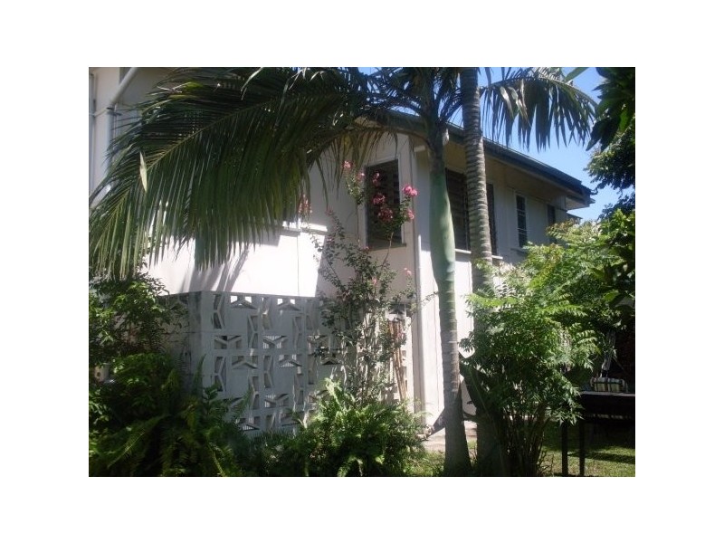 207 Nebo Road, Mackay QLD 4740