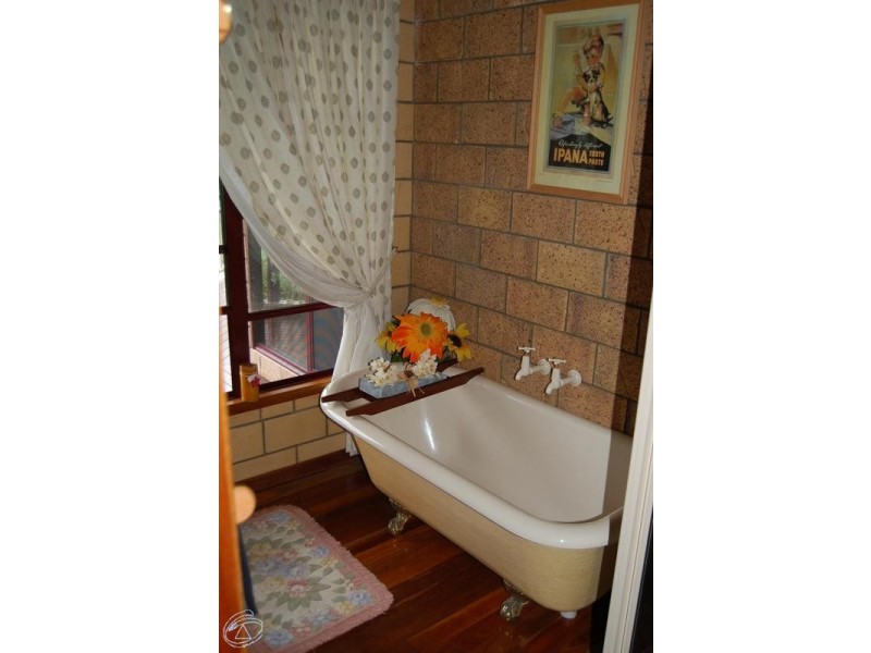 43 Grieshaber Drive, Sarina QLD 4737