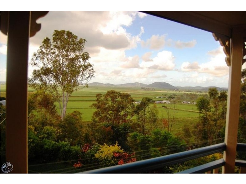 43 Grieshaber Drive, Sarina QLD 4737