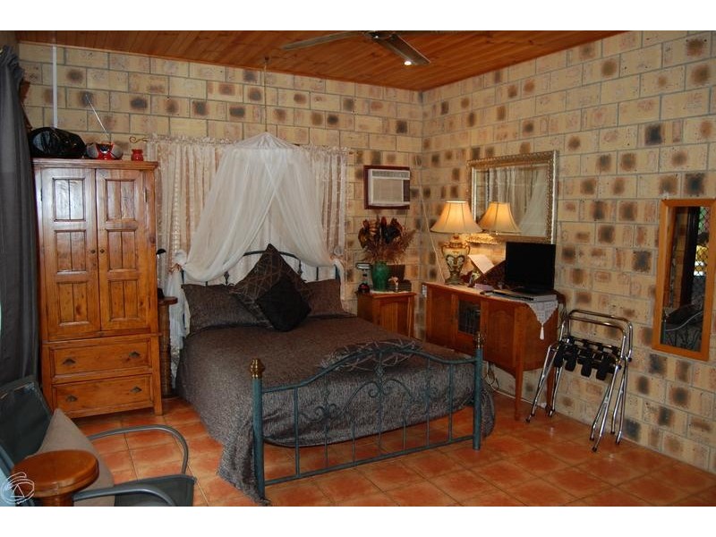 43 Grieshaber Drive, Sarina QLD 4737