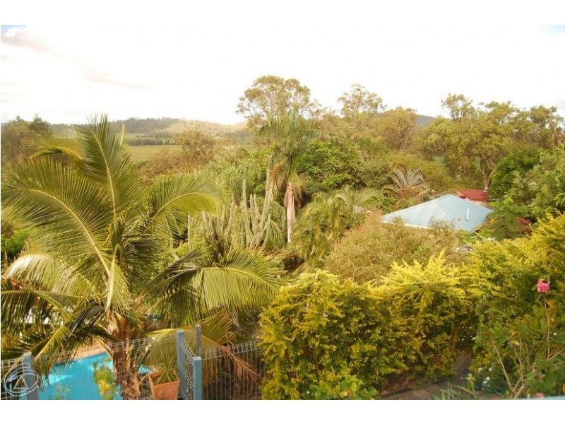 43 Grieshaber Drive, Sarina QLD 4737