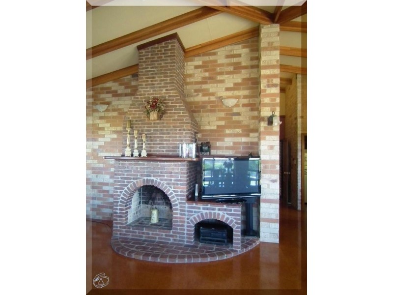 165 Grasstree Beach Road, Grasstree Beach QLD 4740