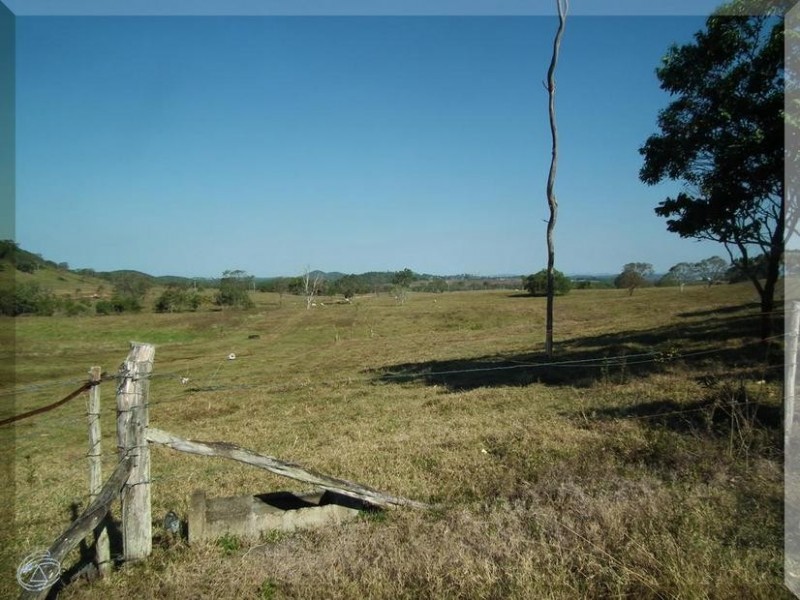 165 Grasstree Beach Road, Sarina QLD 4737