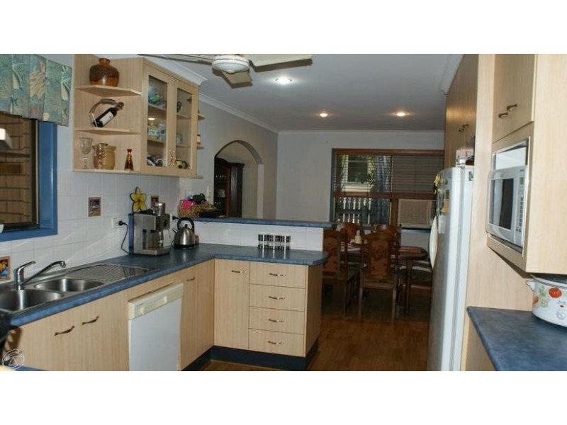 6 Aura Street, Mcewens Beach QLD 4740