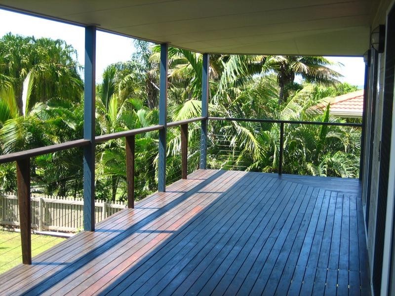 18 Silver Street, Grasstree Beach QLD 4740