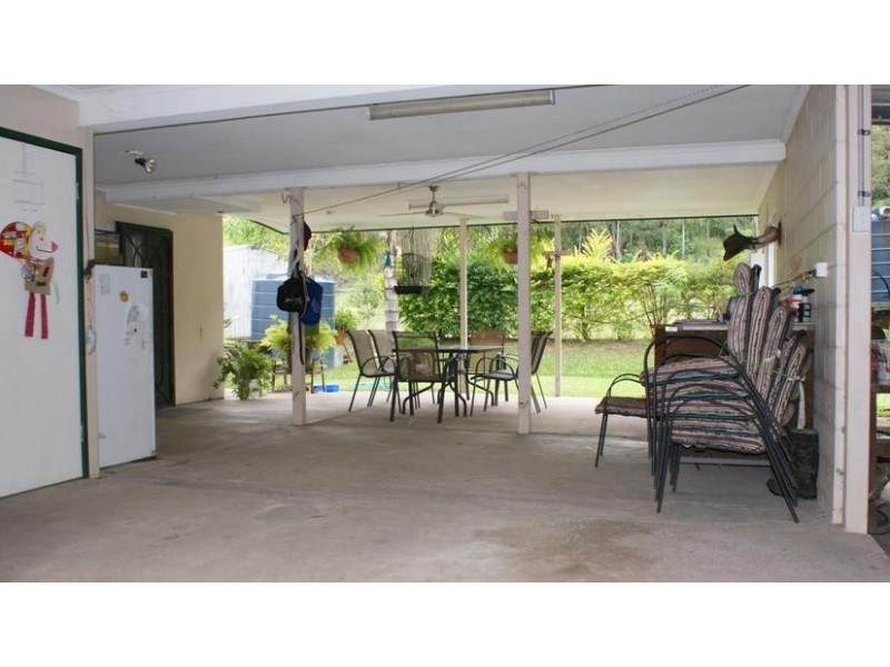 91608 Bruce Highway, Sarina QLD 4737