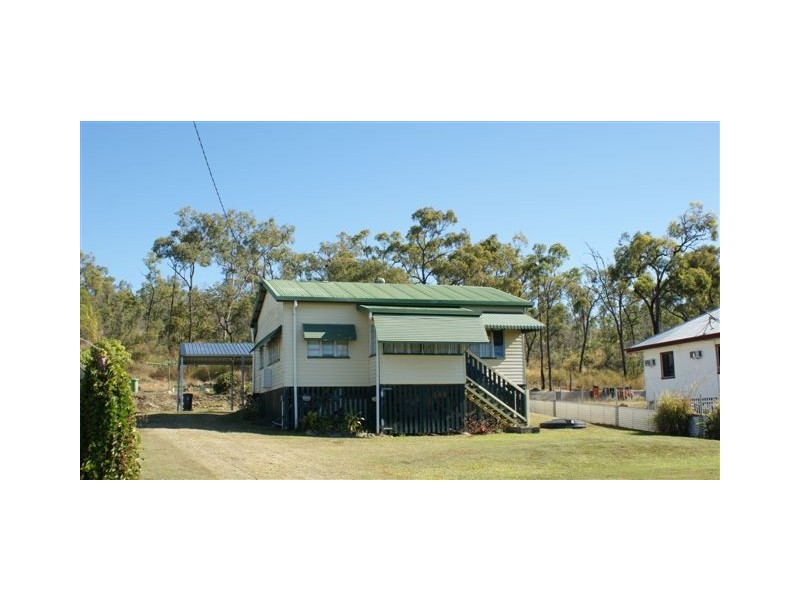 16 Old Bruce Highway, Carmila QLD 4739