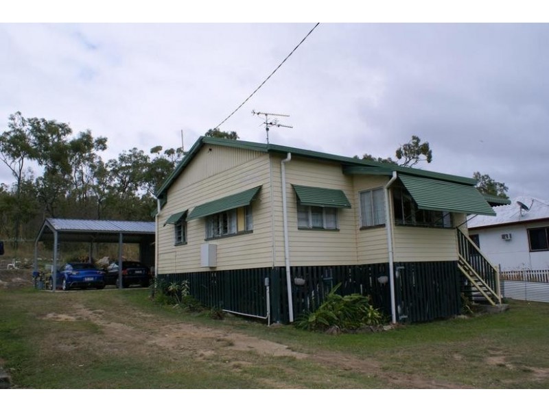 16 Old Bruce Highway, Carmila QLD 4739