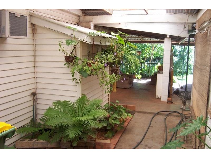 155 Smart Road, Koumala QLD 4738